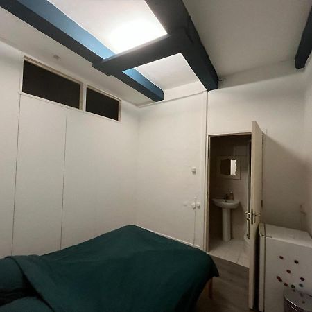 Iru, Not For Parties, Not A Hotel, Room With No Kitchen 암스테르담 외부 사진